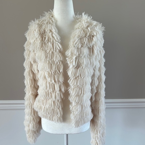 Altar'd State Jackets & Blazers - ALTAR’d State Elegant Cream Jacket size Xs NWOT